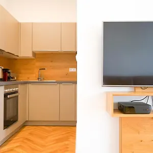 Nadland B7 Apartament
